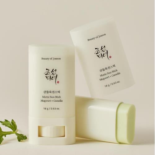 Matte Sun Stick Mugwort + Camilia 2 pack