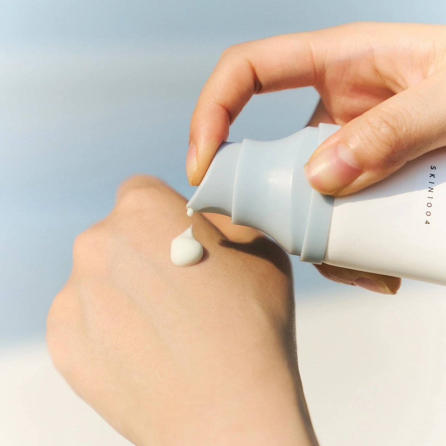 Hyalu-Cica Water-Fit Sun Serum